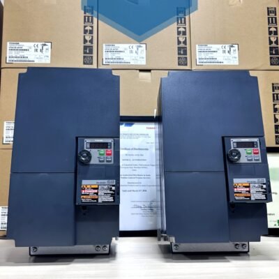 Alternative view of Toshiba VFS15-4110PL-W1 – 15 HP / 10 kW Variable Frequency Drive