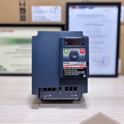 Alternative view of Toshiba VFNC3E-4055P – 7.5 HP Industrial VFD