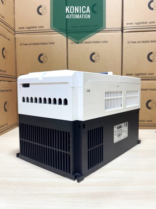 CG VSR48038 – 18.5kW Solar VFD for Deep Wells & Irrigation - Image 3
